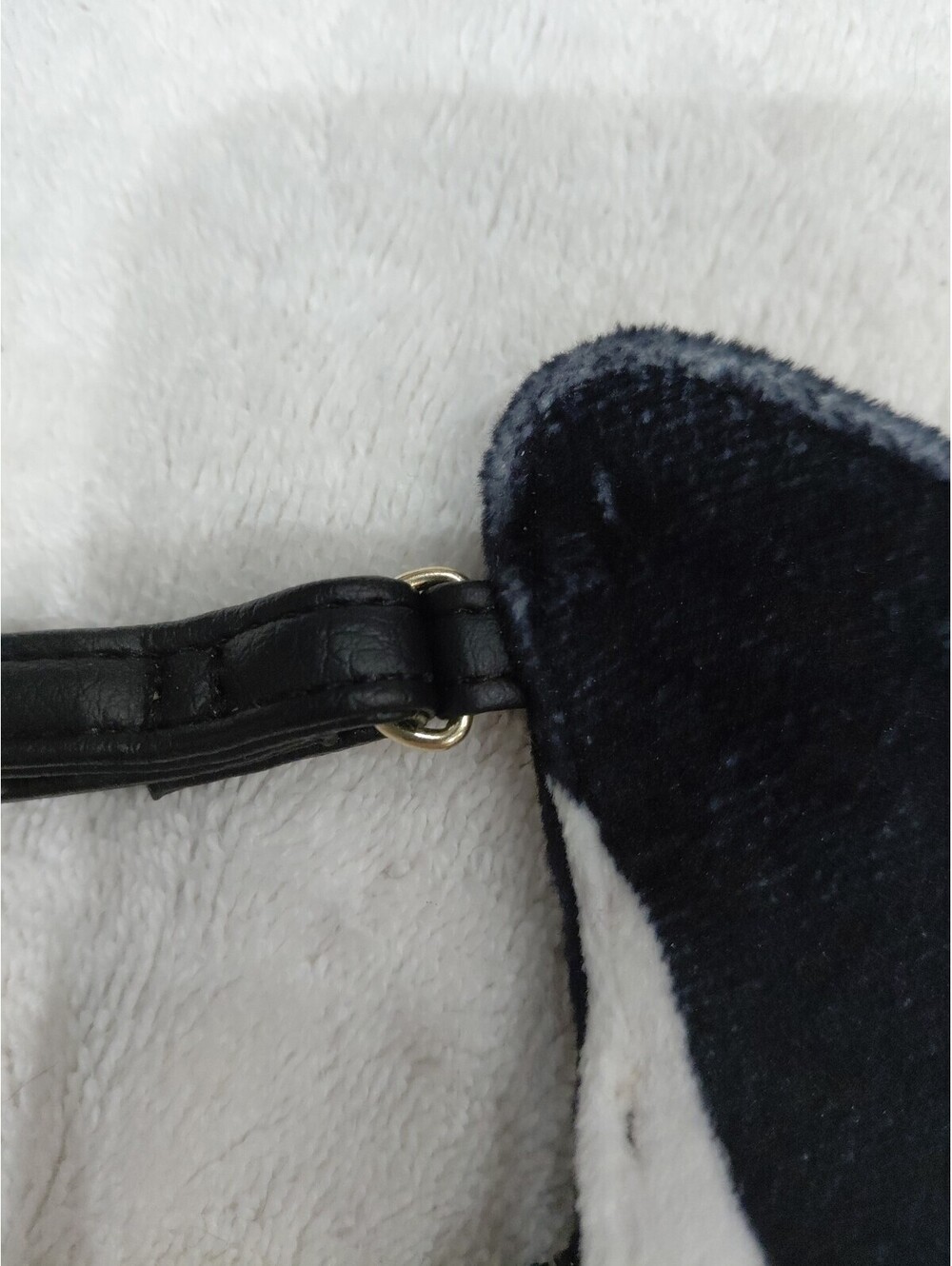 Betsy Johnson Cat Hand Purse - Picture 4 of 7